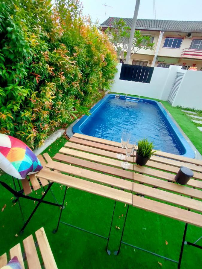 Melaka Klebang Private Pool Villa/Near Beach/Town Area 외부 사진